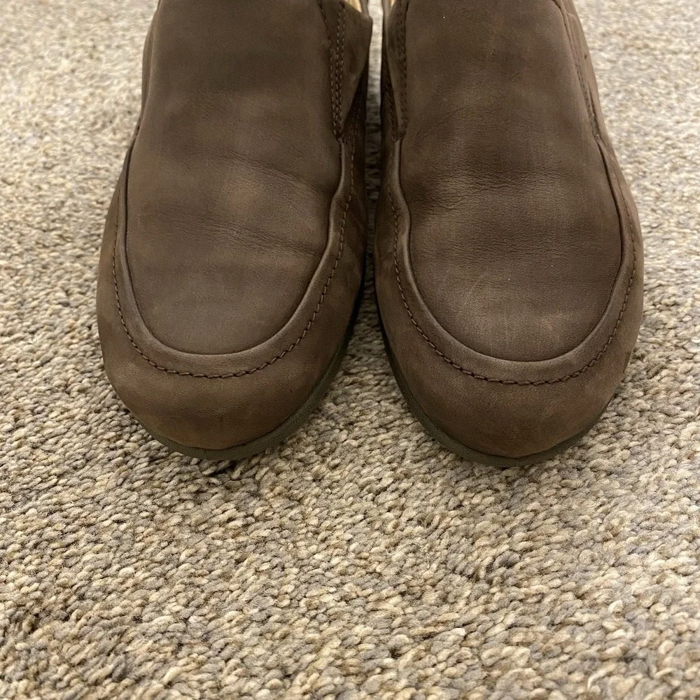 Ecco Slip On Loafers Sz 9.5 EU 40 Brown Nubuck Leather Classic Casual Comfort